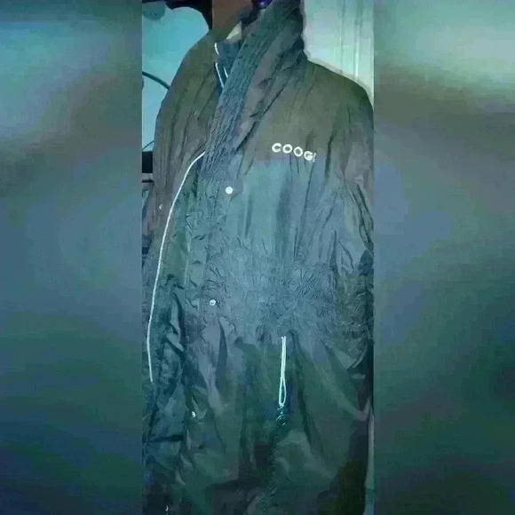 Coogi puffer jacket 4X. Vintage coogi. Perfect condition. Beautiful stylish jack - Picture 5 of 13